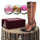 Kit Bota Country Feminina Divina em Couro Legítimo + BRINDES: Chapéu, Cinto e Boné